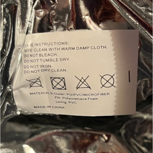 SOLD -  Red primeware insulated wine clutch without corkscrew, can be lunch bag - Picture 5 of 12